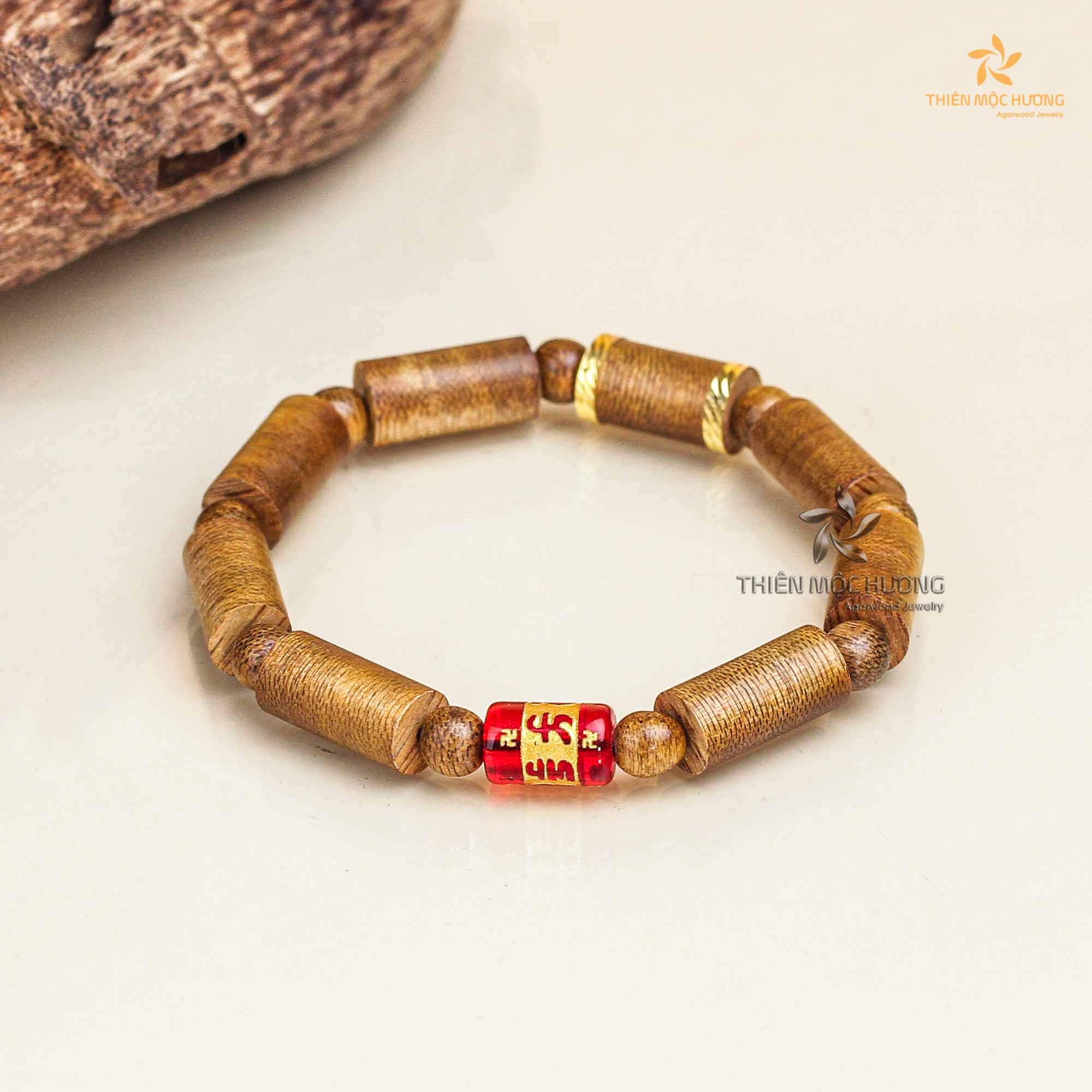 Vòng Trâm Hương Bọc Vàng